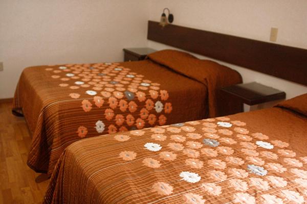 غرفة قياسية ثلاثية, Sierra Bonita