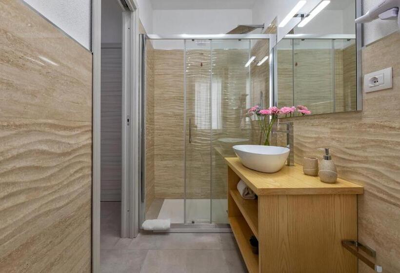 Habitació Estàndard Interior, Atteros