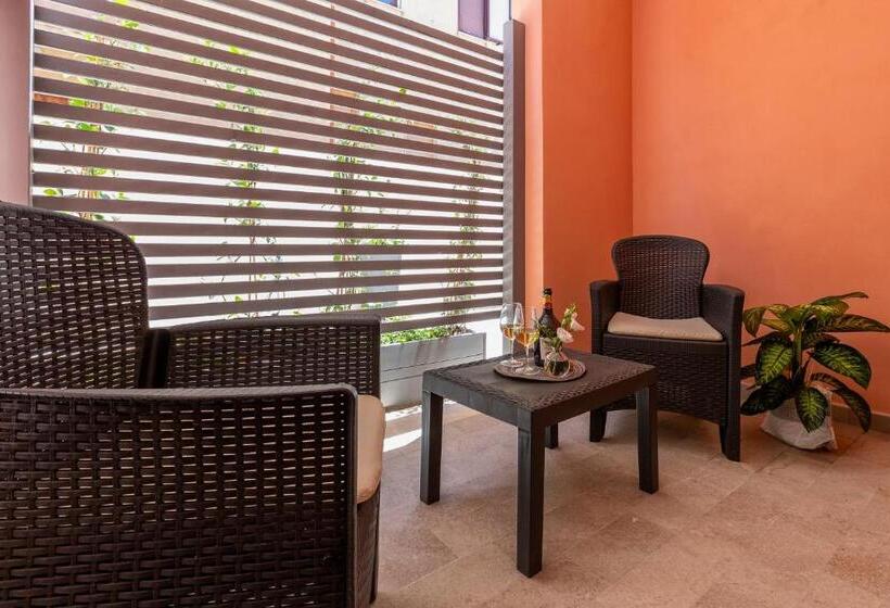 Habitació Estàndard Interior, Atteros