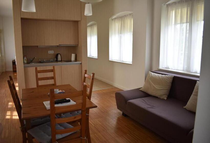 חדר סטנדרט, Zsolnay Negyed Vendégháza