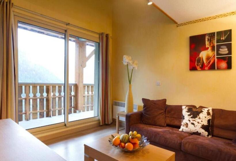 带1个卧室的带阳台的公寓, Résidence Les Terrasses D Isola 2000