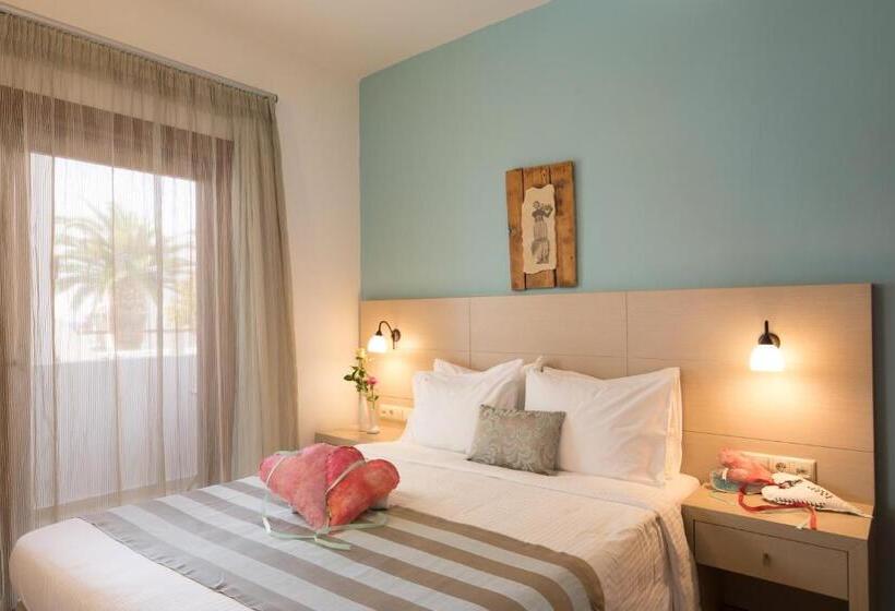 サイドオーシャンビュースタンダードルーム, Alianthos Garden