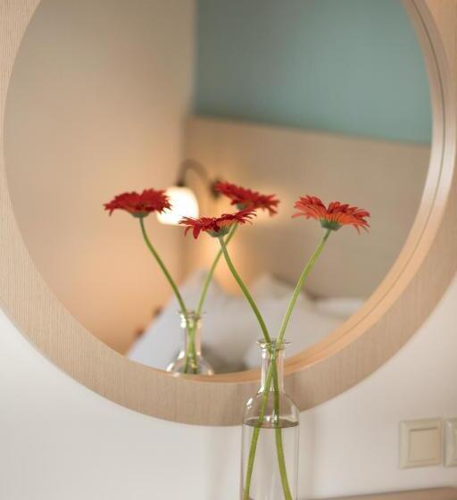 スーペリアトリプルルーム, Alianthos Garden