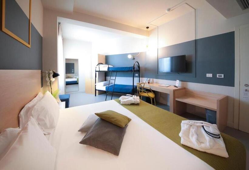 Семейный Номер, Best Western Hotel Cristallo Mantova