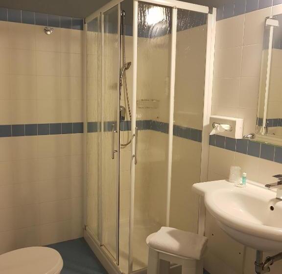 Номер Стандарт Трехместный, Best Western Hotel Cristallo Mantova