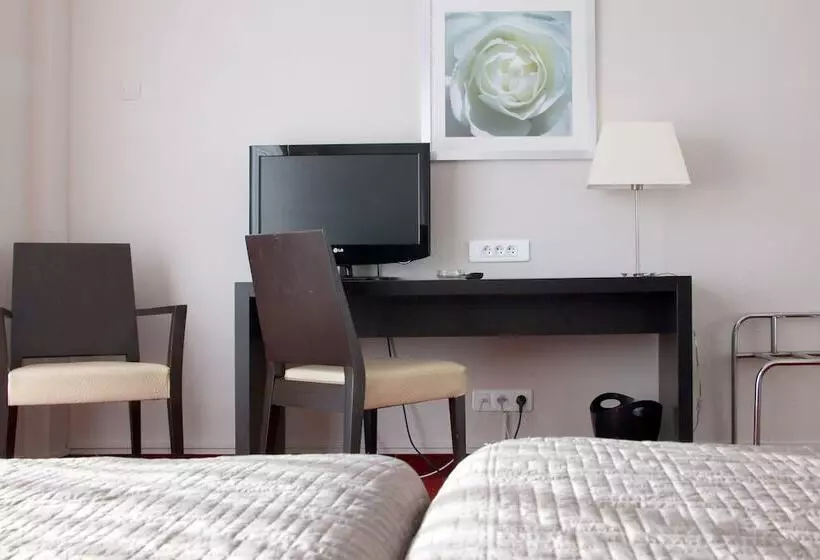 Pokój Standard Widok Miasto, Carlton Nice