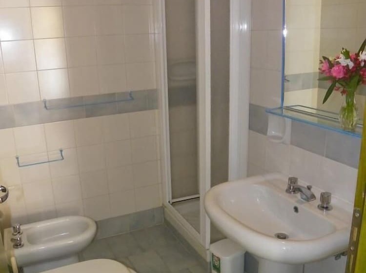 اتاق استاندارد, Estella Club & Beauty