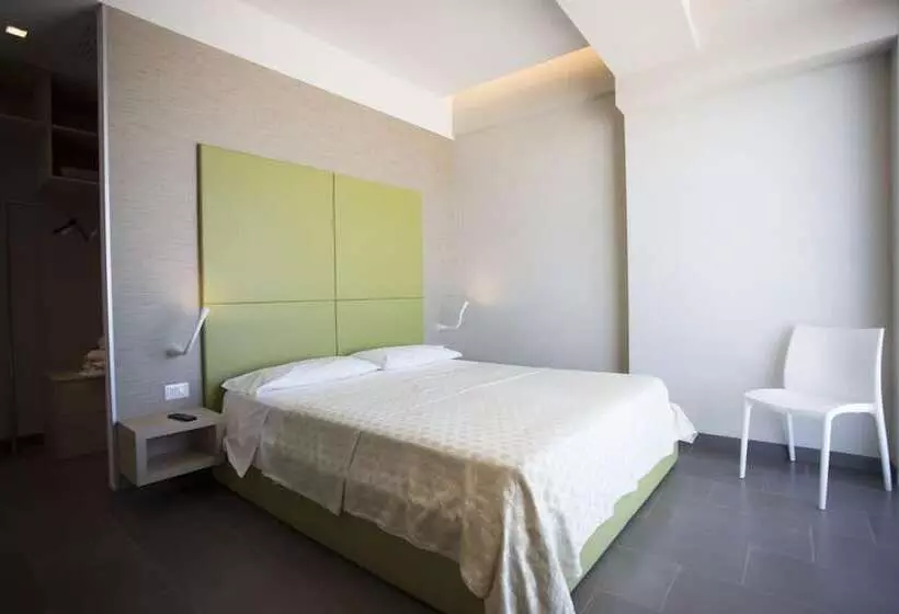 Standard-huone, Excelsior