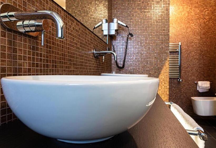 סוויטת ג'וניור, For You