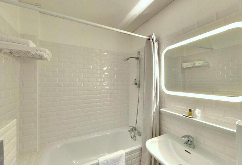 غرفة قياسية ذات إطلالة, Hôtel L Orque Bleue