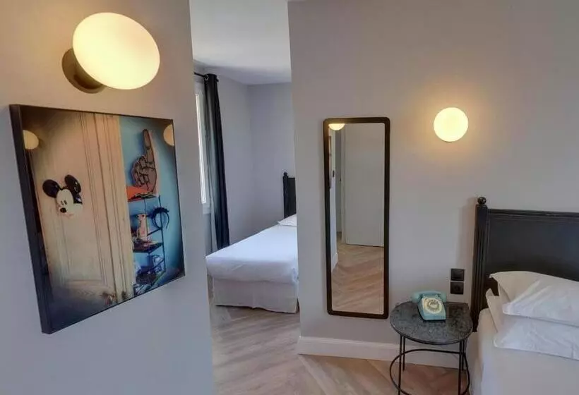 Standard Kolmen Hengen Huone, Hôtel L Orque Bleue