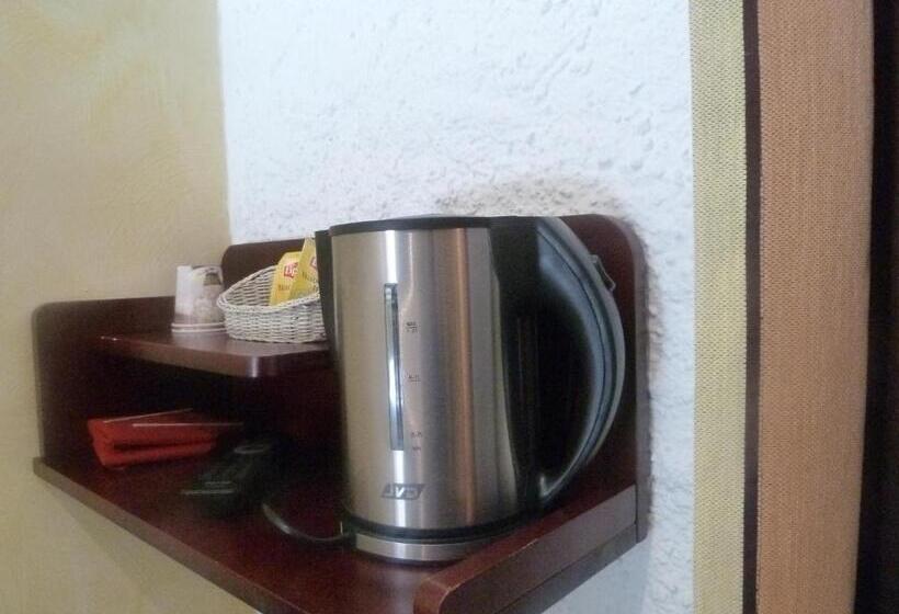 スタンダードルーム, Hôtel Restaurant Les Coquelicots, The Originals Relais