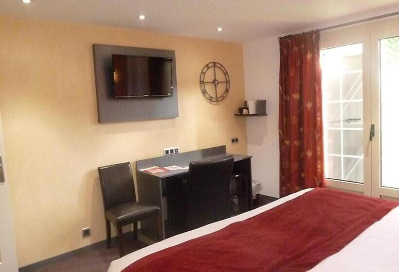 コンフォートルーム, Hôtel Restaurant Les Coquelicots, The Originals Relais