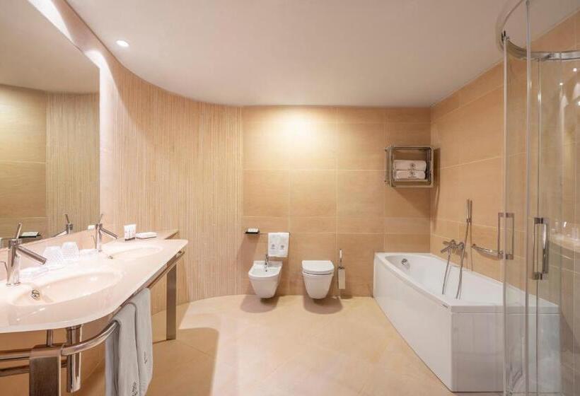 小型套房, Il Boscareto Resort & Spa