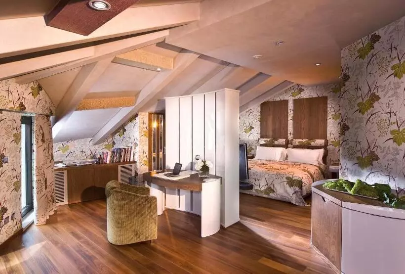 テラス付きジュニアスイート, Il Boscareto Resort & Spa