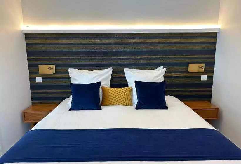 Chambre Standard, Le Grand Hôtel Mont Dore