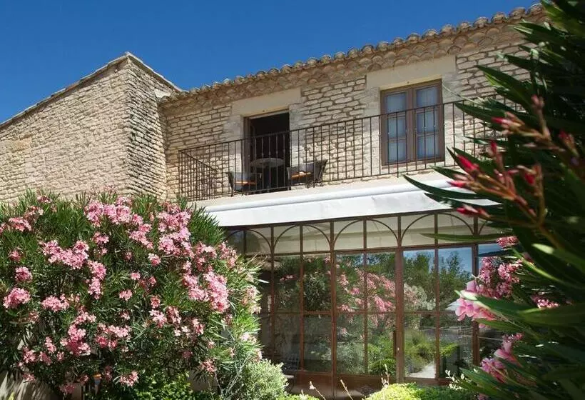 اتاق پرستیژ, Le Jas De Gordes