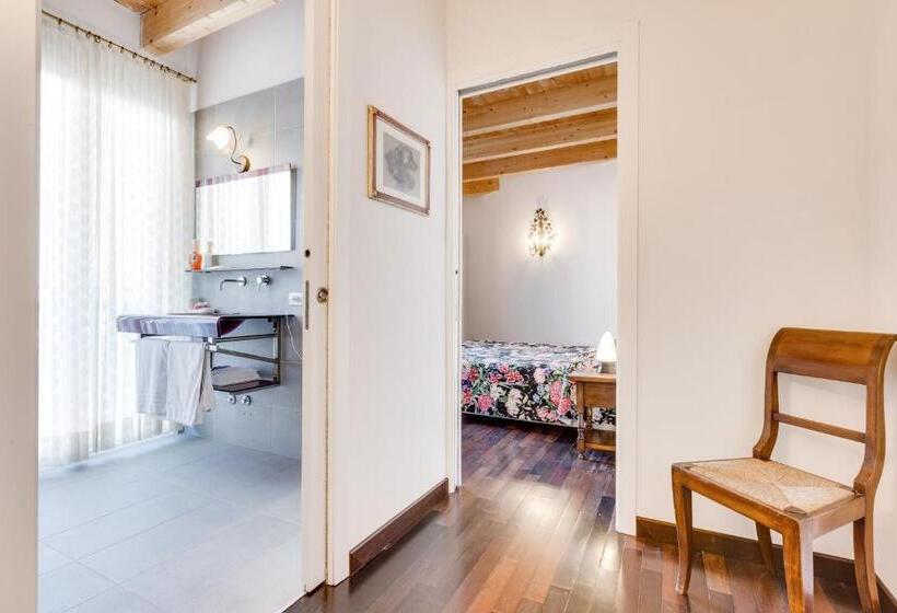 2침실 아파트 측면 바다 전망, Manila