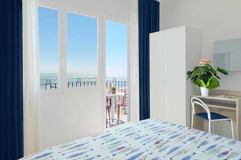 스탠다드 룸 바다 전망, Manila