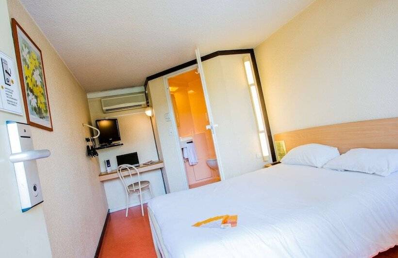 غرفة قياسية, Premiere Classe Clermont Ferrand Nord