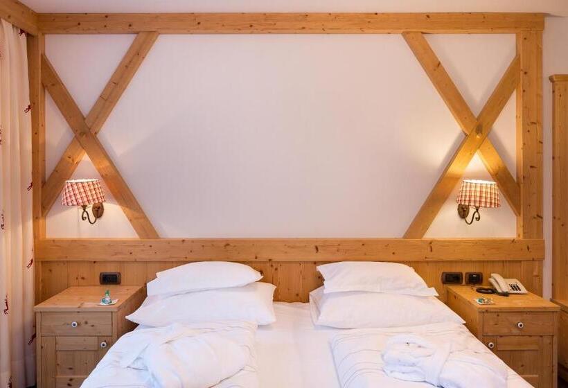 Номер Economy, Somont