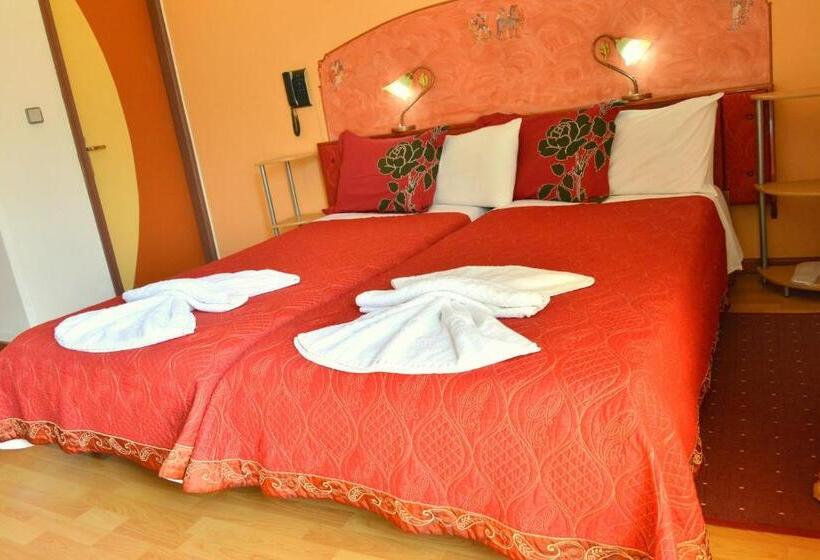 스탠다드 스튜디오, Sun City