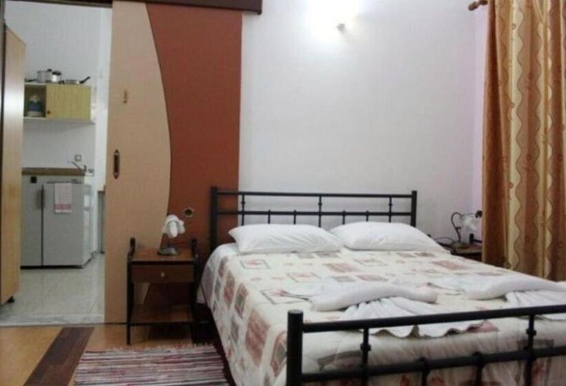 패밀리 아파트, Sun City