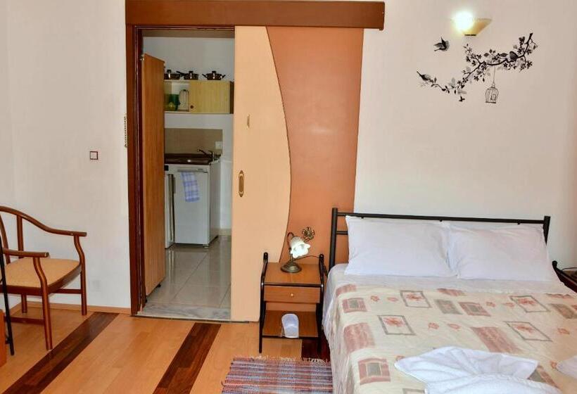 패밀리 아파트, Sun City