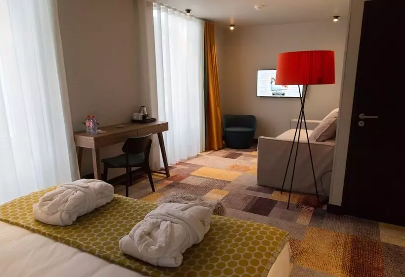 スイート（家族用）, The Originals Boutique, Hôtel Des Sources, Nevers Nord
