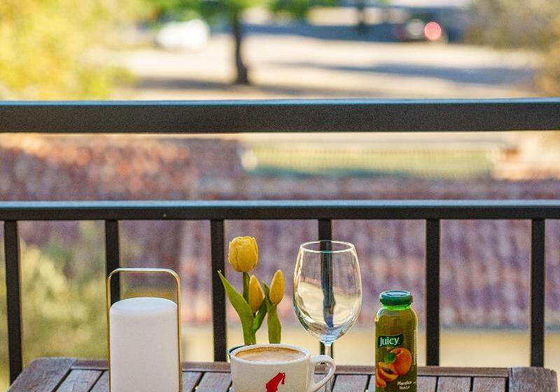 غرفة قياسية, Vrata Krke