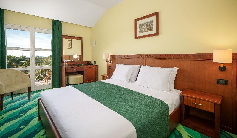 غرفة قياسية, Vrata Krke