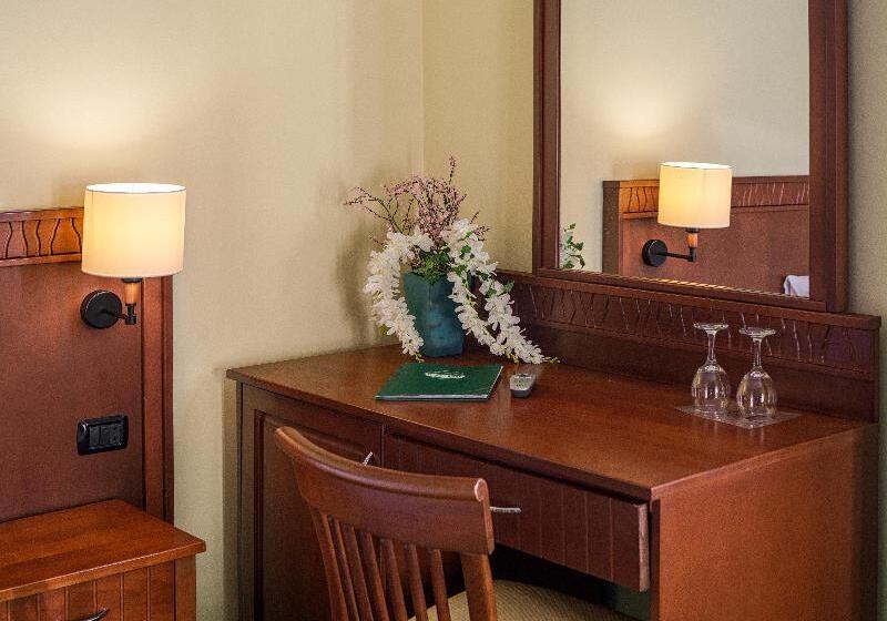 غرفة سوبيريور, Vrata Krke