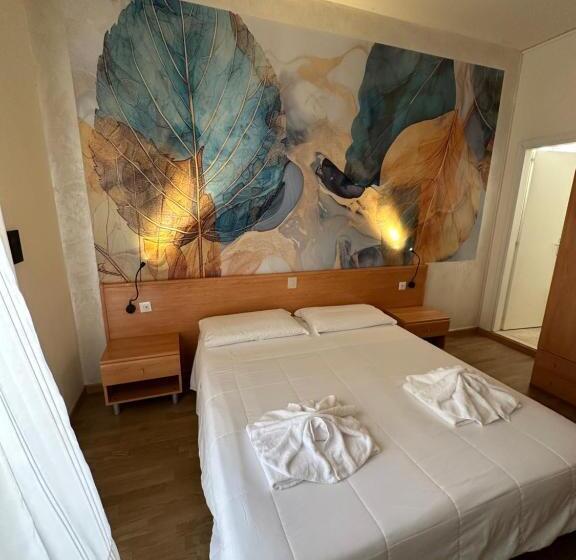 اتاق استاندارد سه تخته با بالکن, La Maison By Hotel Aldebaran