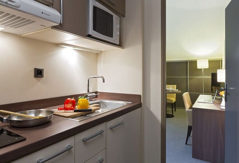 Студия Superior, Residence La Reserve Geneve Ferney Voltaire