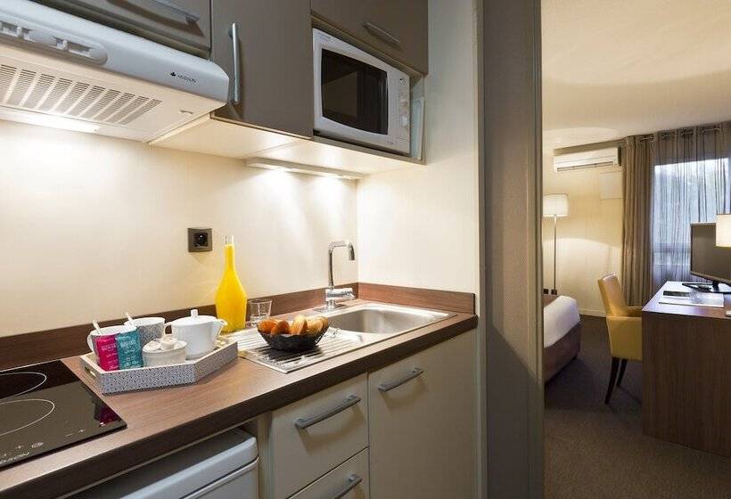 Студио Comfort, Residence La Reserve Geneve Ferney Voltaire