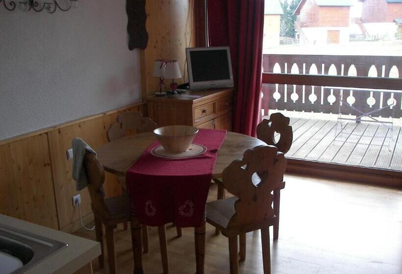 Студия Стандарт, La Pradella