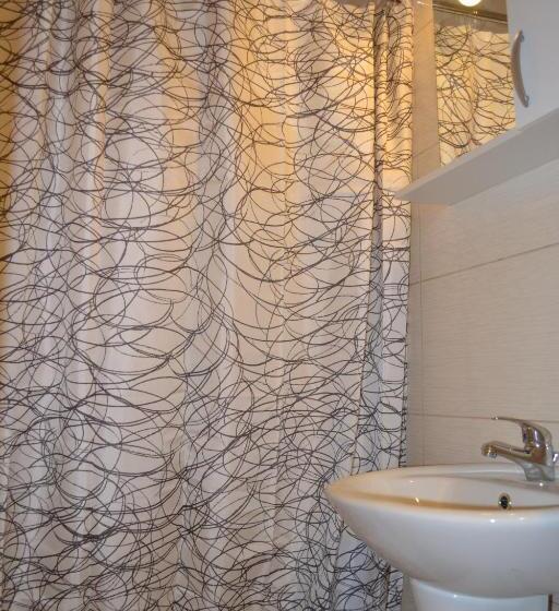 침실 1개 아파트, Tasiana Star Complex