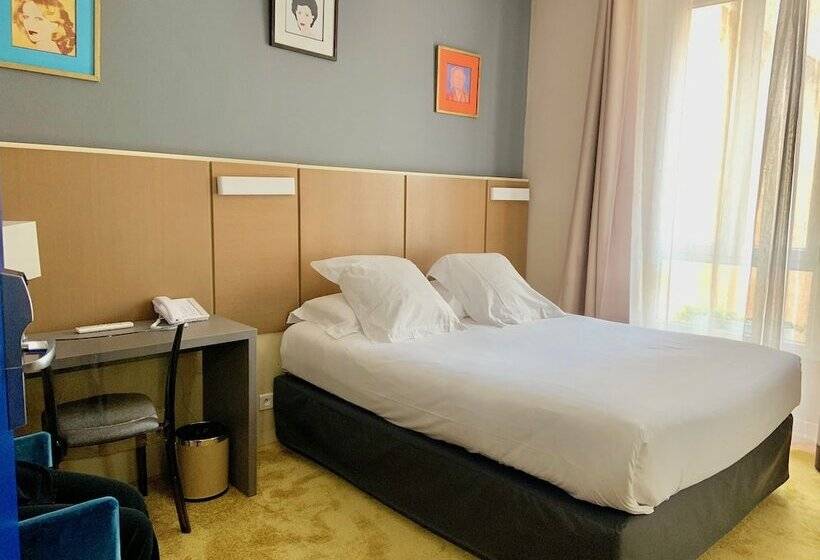 חדר סופריור, Amiraute