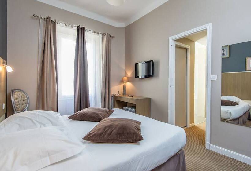 חדר סופריור, Amiraute