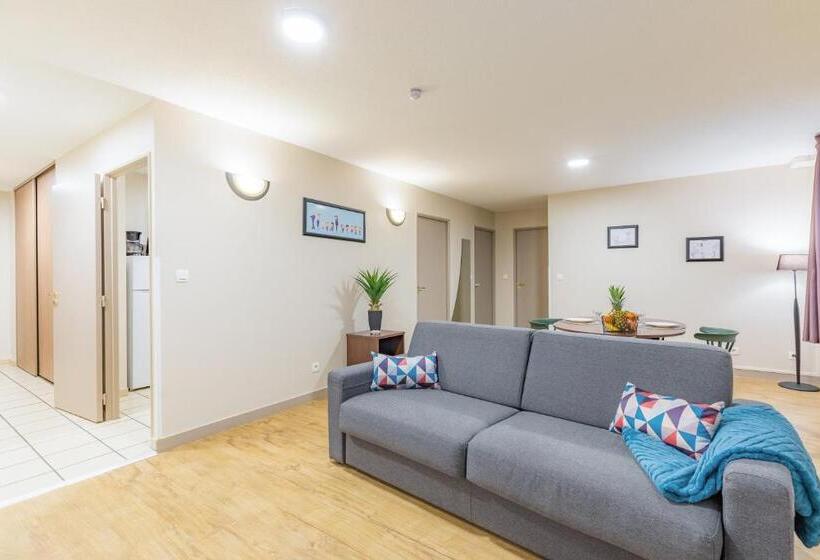 Апартаменты 1 Спальня, Appart City Classic Angoulême Centre