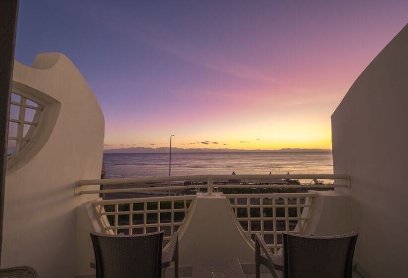 اتاق اکونومی یک تخته, Bedouin Moon