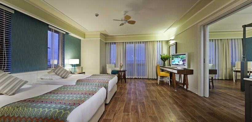 اتاق خانوادگی, Club Grand Side Amazon Water World   All Inclusive