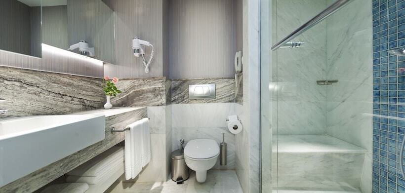 اتاق خانوادگی, Club Grand Side Amazon Water World   All Inclusive