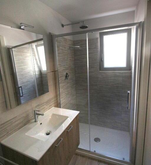 اتاق استاندارد, Elisa Guest House