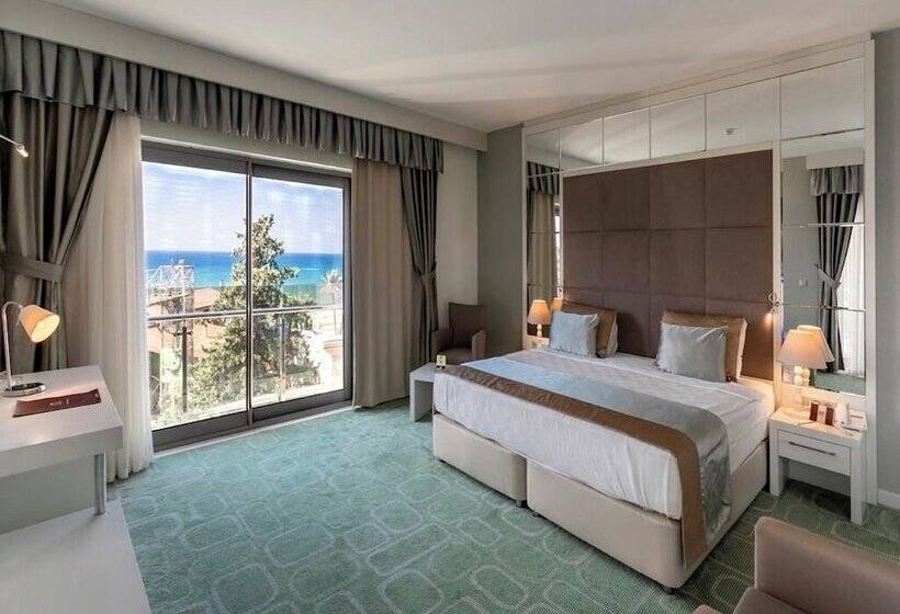 Family Suite, Horus Paradise Resort   All Inclusive
