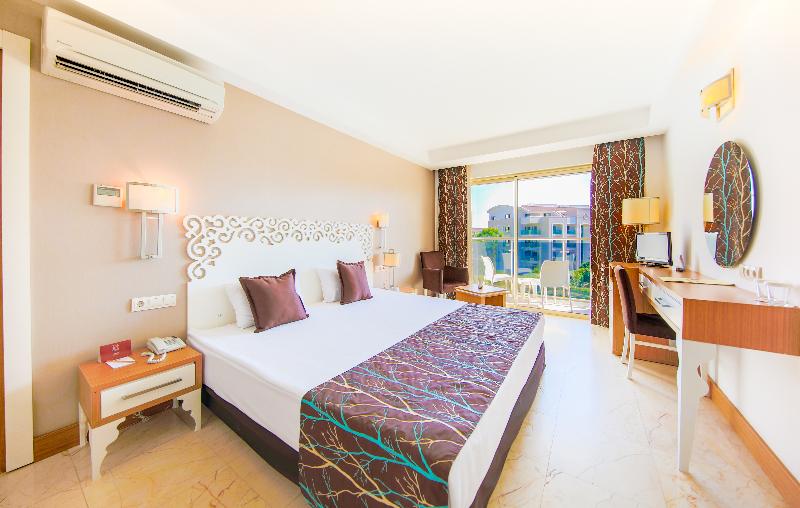 Quarto Estandar Vista Jardim, Horus Paradise Resort - All Inclusive