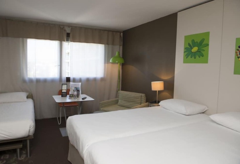 Номер Стандарт, Ibis Styles Annemasse Geneve