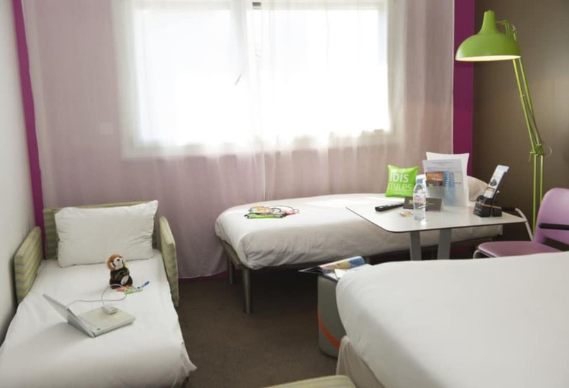 Семейный Номер, Ibis Styles Annemasse Geneve