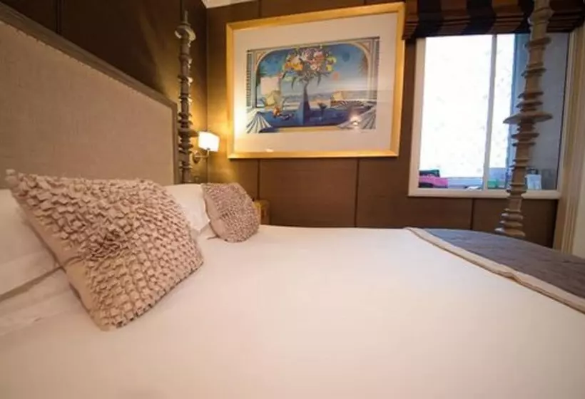 Basic Room, Karma Sanctum Soho