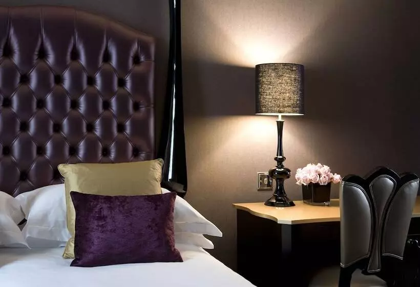Superior Room, Karma Sanctum Soho